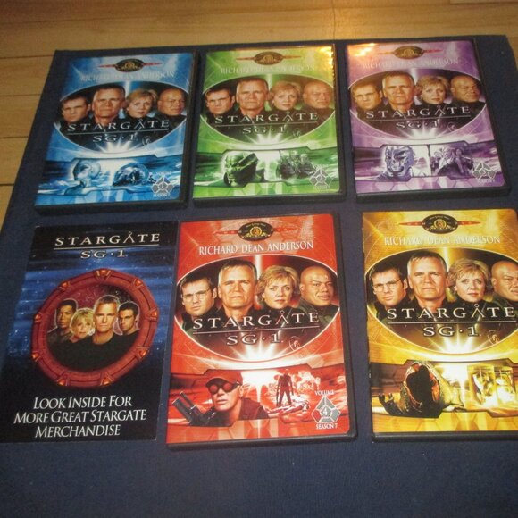 Stargate SG-1 - Complete Seventh Season (DVD, 2004, 5-Disc Set) - Picture 4 of 7